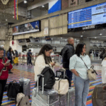 Venezuela demands international airlines resume flights Venezuela demands international airlines resume flights