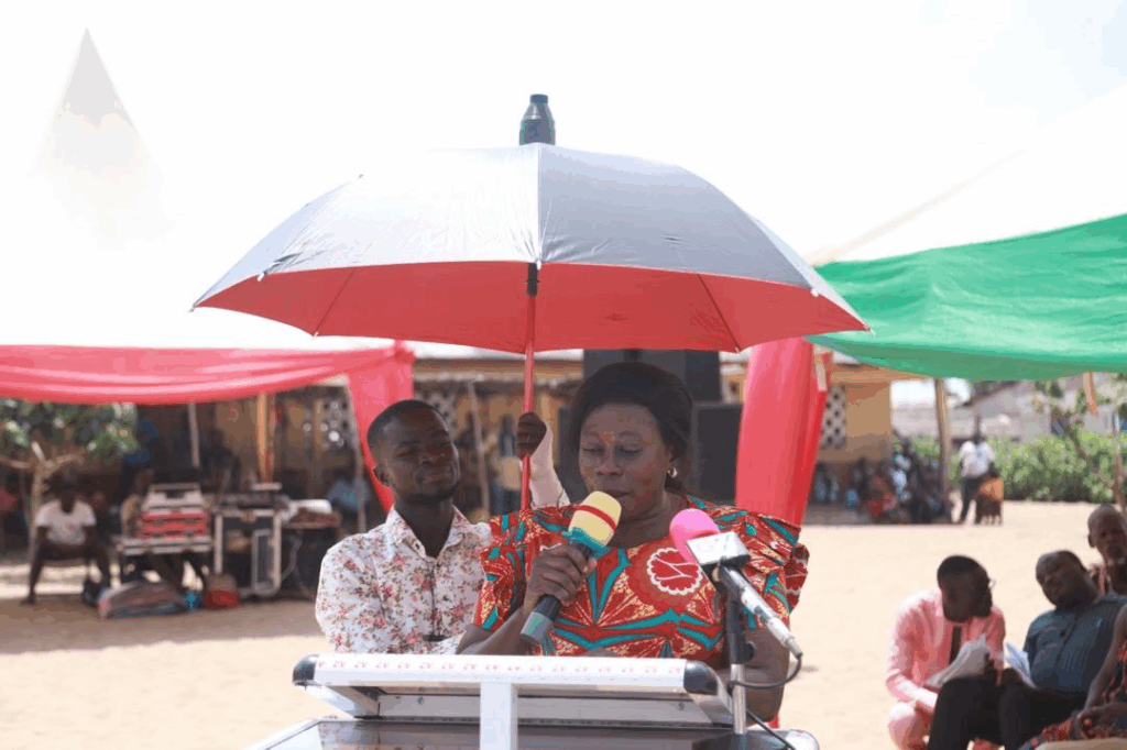 Ghana Boundary Commission hands over fully furnished 3-unit classroom block, toilet facility and borehole
