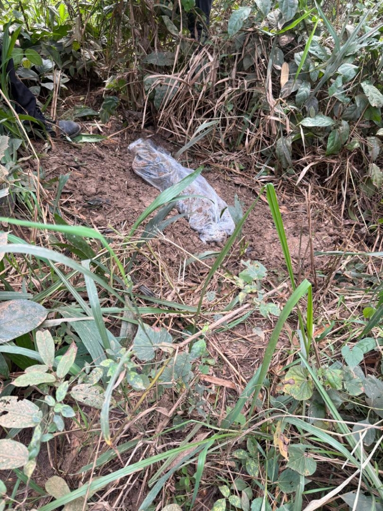 Three suspected armed robbers shot dead by ...