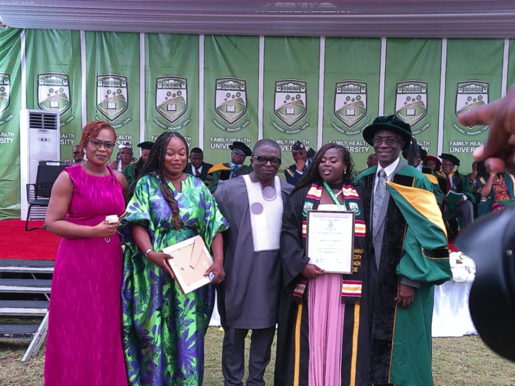 Family Health University graduates 318 healthcare professionals Family Health University graduates 318 healthcare professionals