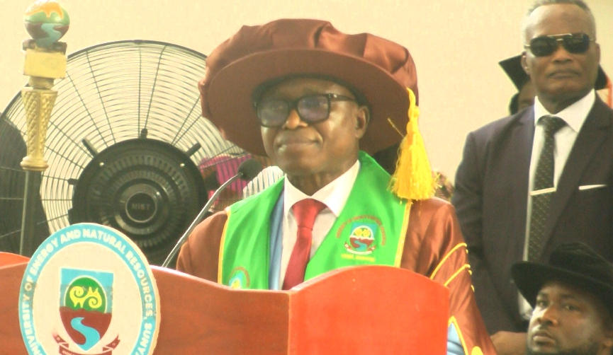 Vice President charges graduates to reject the lone innovator myth, calls for collaboration Vice President charges graduates to reject the lone innovator myth, calls for collaboration