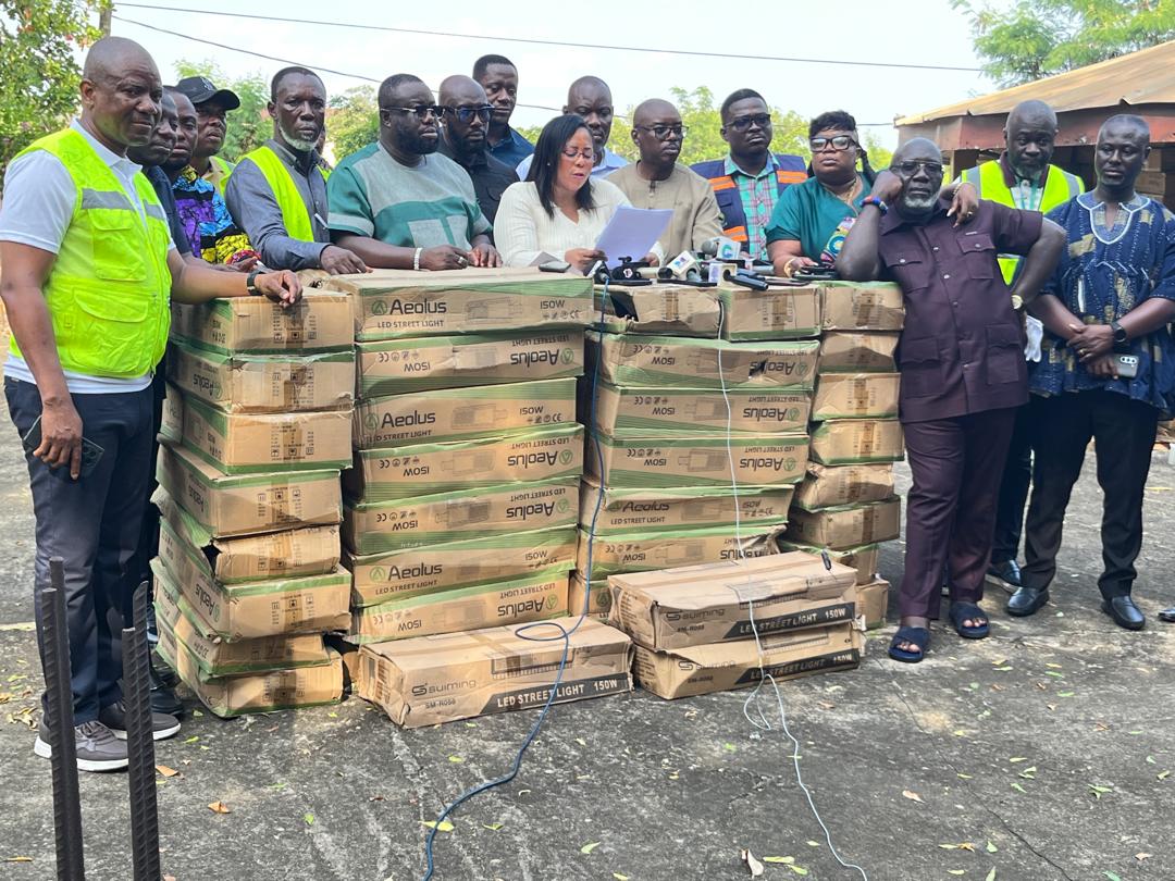 Greater Accra Regional Minister presents streetlights to MMDAs  