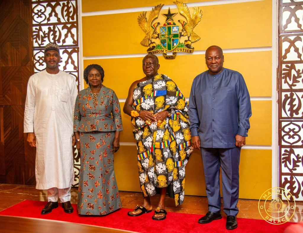Clothed in Wisdom: Asantehene’s ‘Akunin Ntoma’ carries a symbolic message at the Presidency – MyJoyOnline