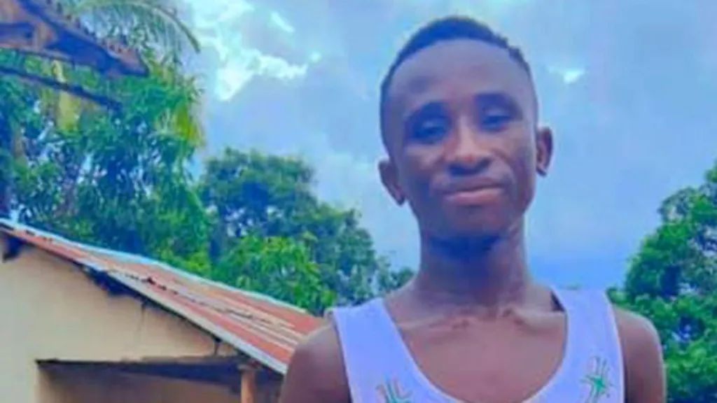 Two teenagers went to seek gold. They were buried alive in a mine collapse Two teenagers went to seek gold. They were buried alive in a mine collapse