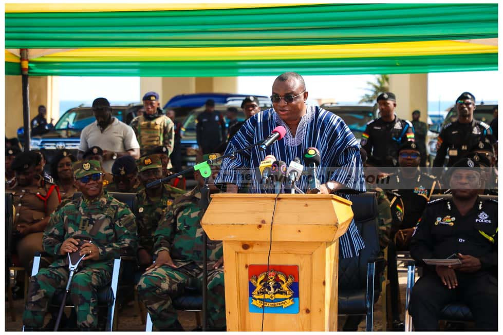 Security agencies storm Accra in massive 'Show of Force' exercise ahead of festive season Security agencies storm Accra in massive 'Show of Force' exercise ahead of festive season