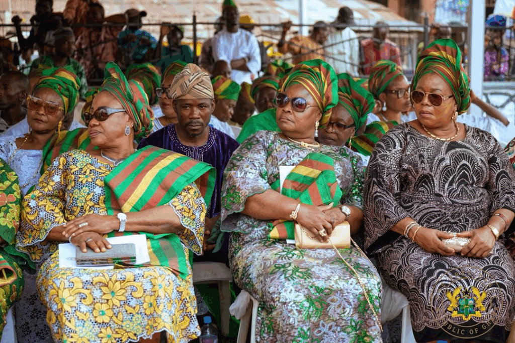 Photos: Ooni of Ife confers prestigious Yoruba title on President Mahama in Nigeria Photos: Ooni of Ife confers prestigious Yoruba title on President Mahama in Nigeria