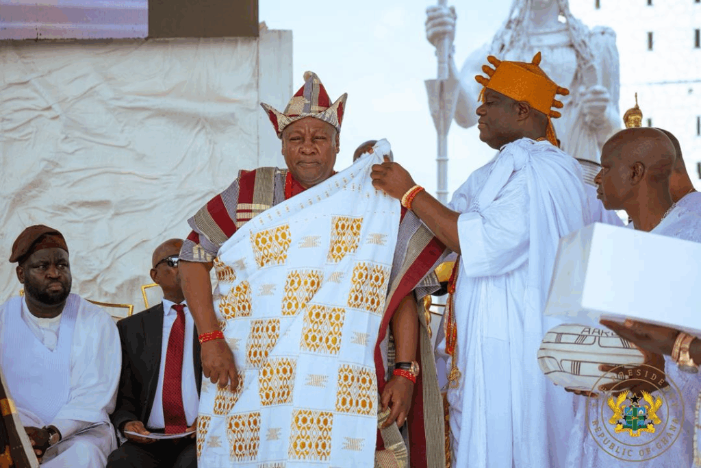 Photos: Ooni of Ife confers prestigious Yoruba title on President Mahama in Nigeria – MyJoyOnline
