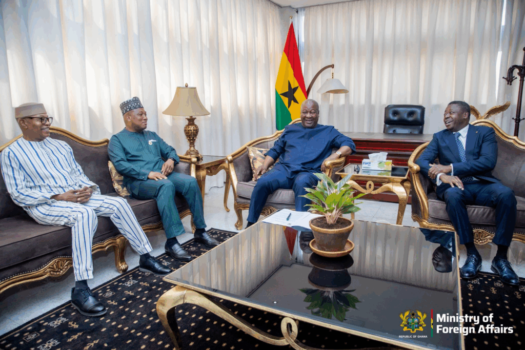 Photos: 2025 Diaspora Summit