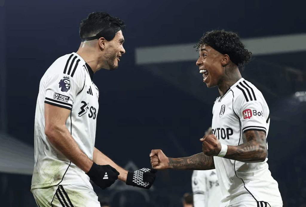 Jimenez penalty earns Fulham scrappy 1-0...