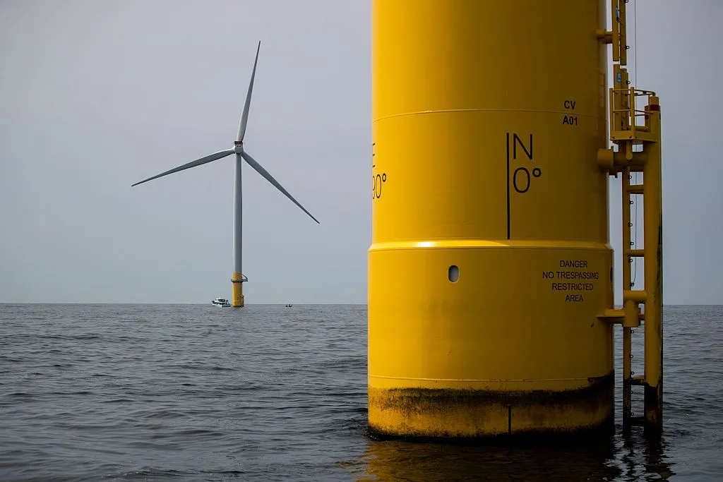 US pauses offshore wind projects over...