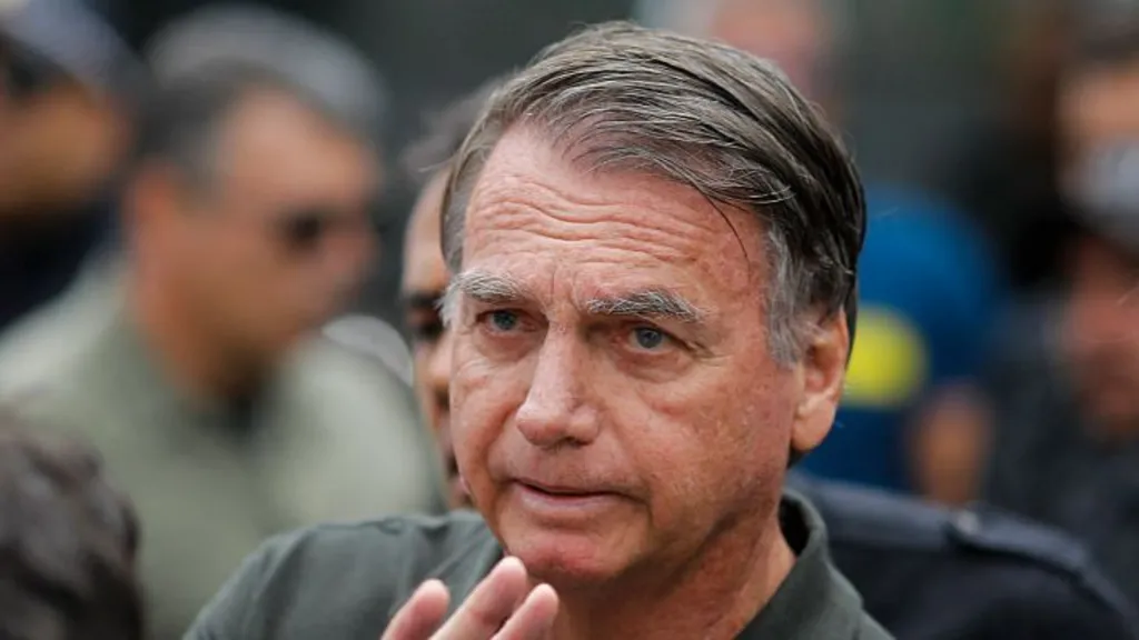 Brazil’s Supreme Court allows Bolsonaro to ...
