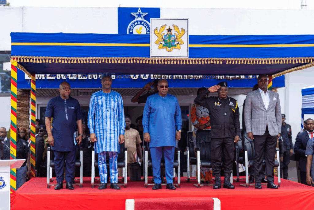 Photos: Mahama presents 40 armoured vehicles to Ghana Police Service Photos: Mahama presents 40 armoured vehicles to Ghana Police Service