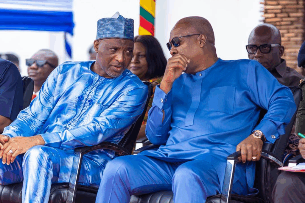 Photos: Mahama presents 40 armoured vehicles to Ghana Police Service Photos: Mahama presents 40 armoured vehicles to Ghana Police Service