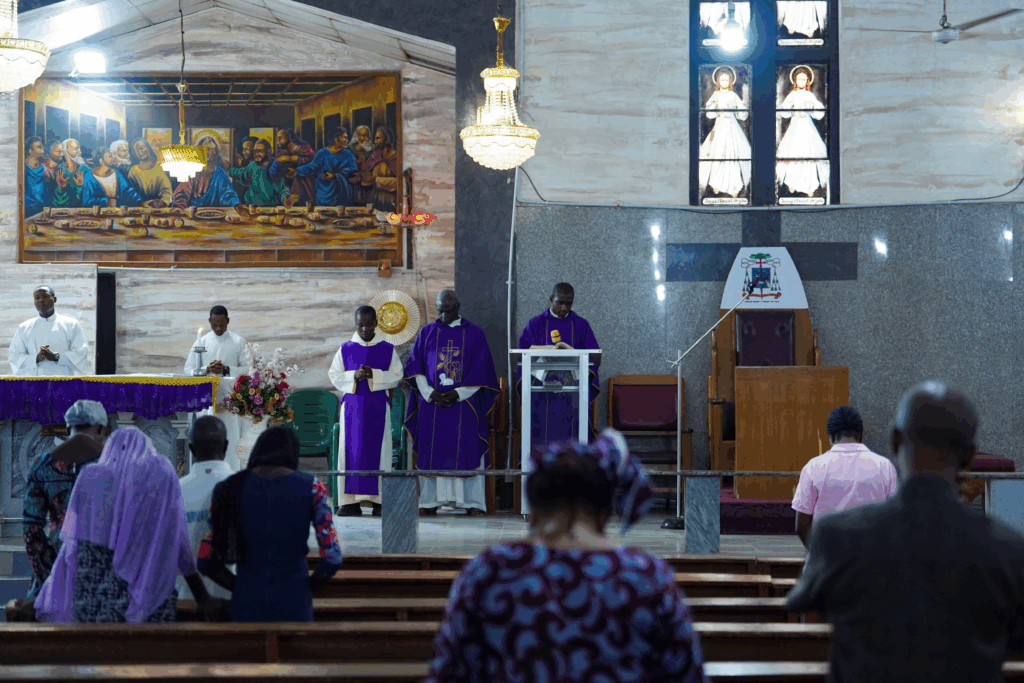 In Nigeria, anguish turns to anger for parents of kidnapped children In Nigeria, anguish turns to anger for parents of kidnapped children