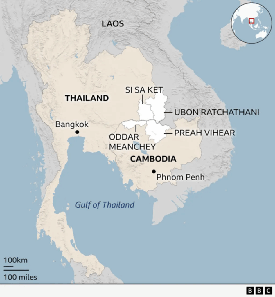 Thousands flee Thai-Cambodia border after deadly clashes Thousands flee Thai-Cambodia border after deadly clashes