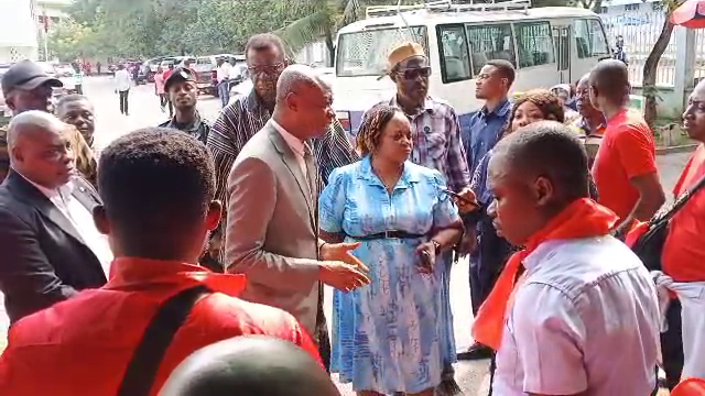 Former Bogoso-Prestea mine workers picket lands ministry, demand long-overdue payments and new management Former Bogoso-Prestea mine workers picket lands ministry, demand long-overdue payments and new management