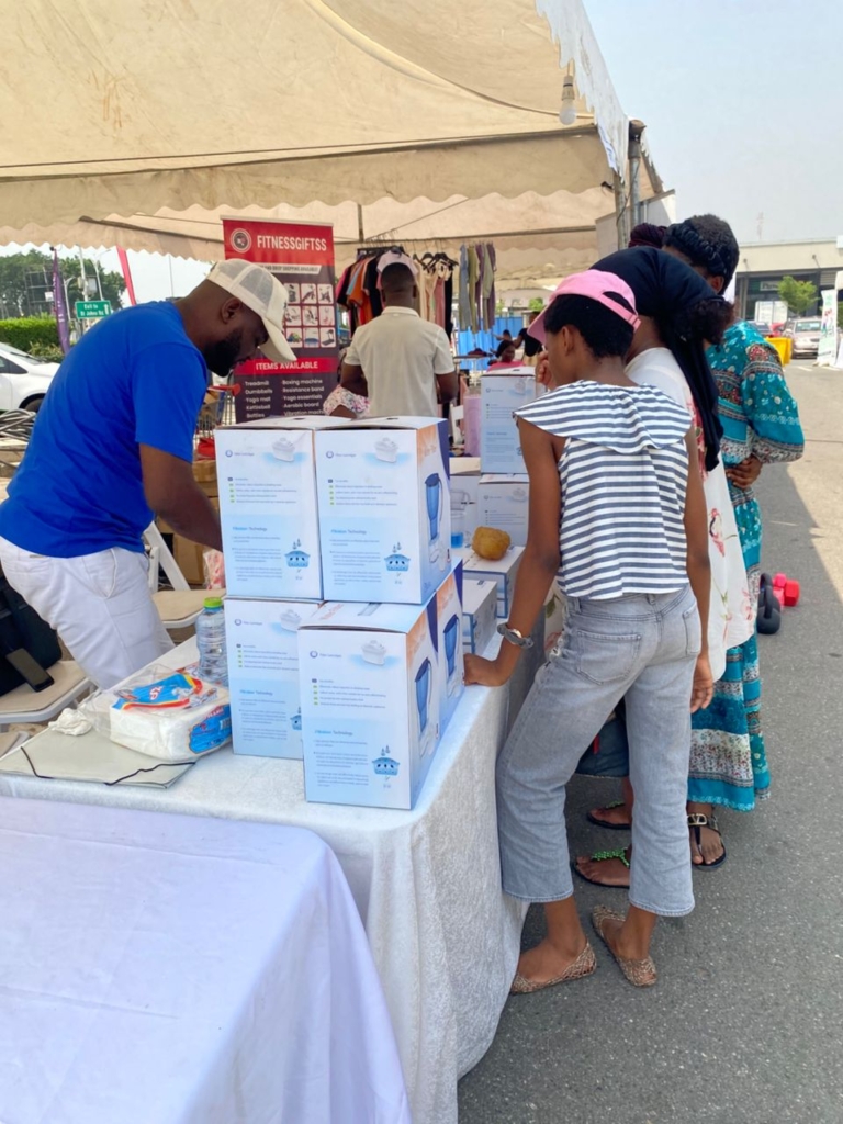 Joy at the Mall: Music, games and shopping ...
