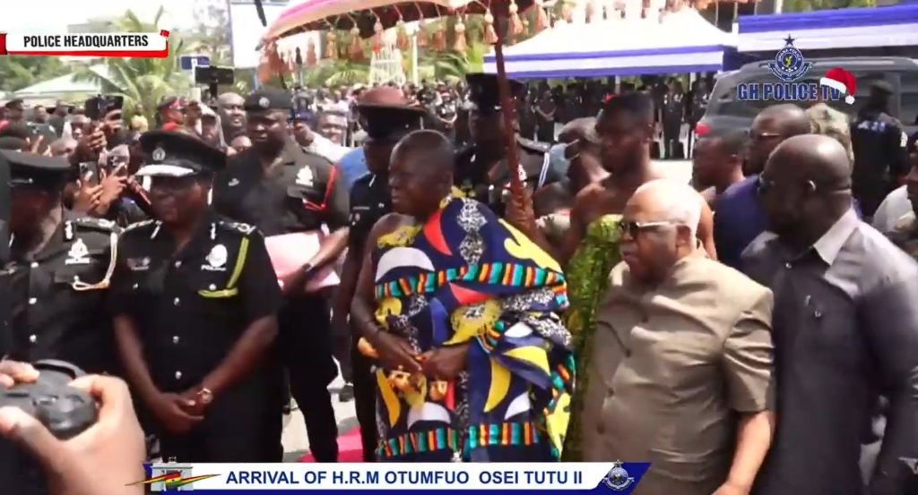 Photos: Asantehene pays historic visit to the Ghana Police Service Headquarters