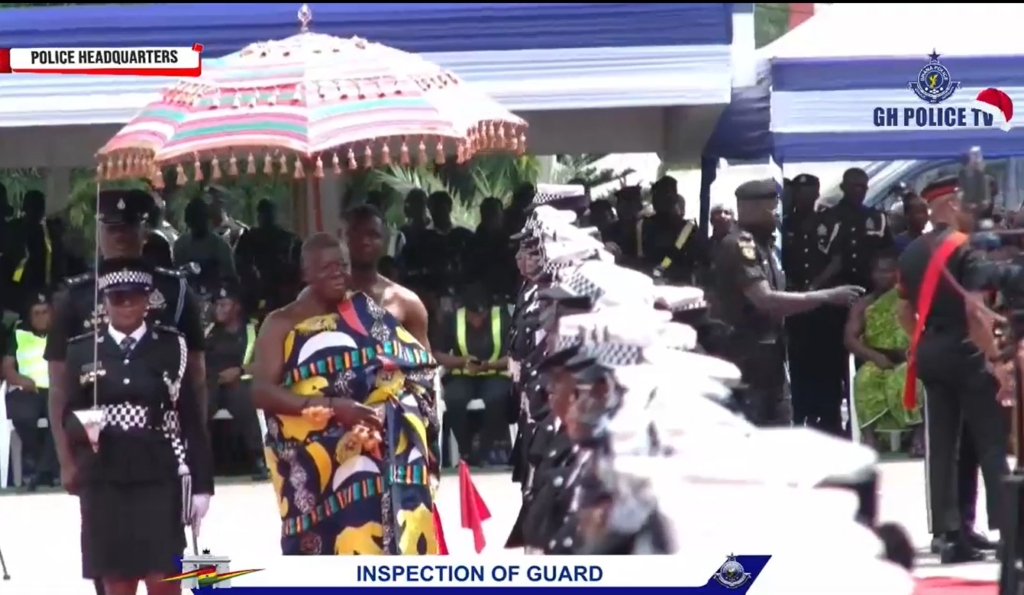 Photos: Asantehene pays historic visit to the Ghana Police Service Headquarters