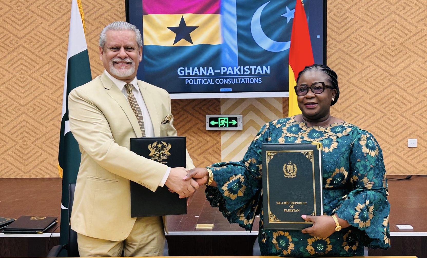 Ghana, Pakistan seal two MoUs to deepen diplomatic cooperation