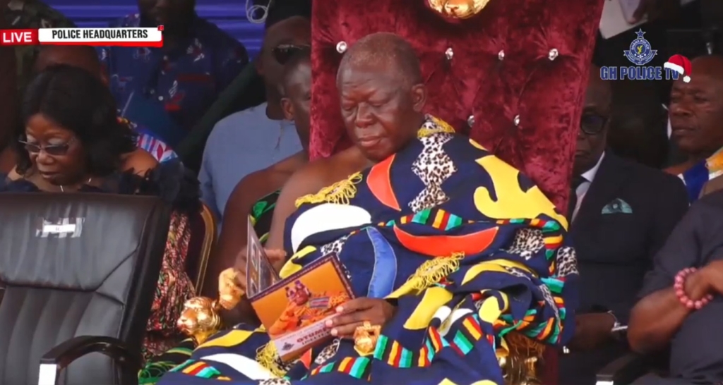 Photos: Asantehene pays historic visit to the Ghana Police Service Headquarters