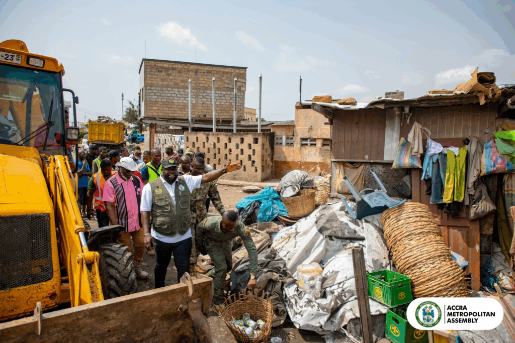 AMA demolishes unauthorised structures at Awudome, North Kaneshie, Tuesday market – MyJoyOnline AMA demolishes unauthorised structures at Awudome, North Kaneshie, Tuesday market – MyJoyOnline