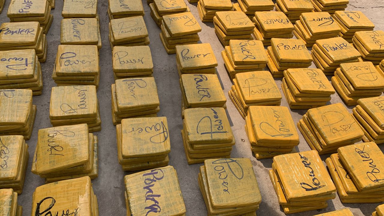 Police intercept 714 slabs of suspected indian hemp in Ashanti Region