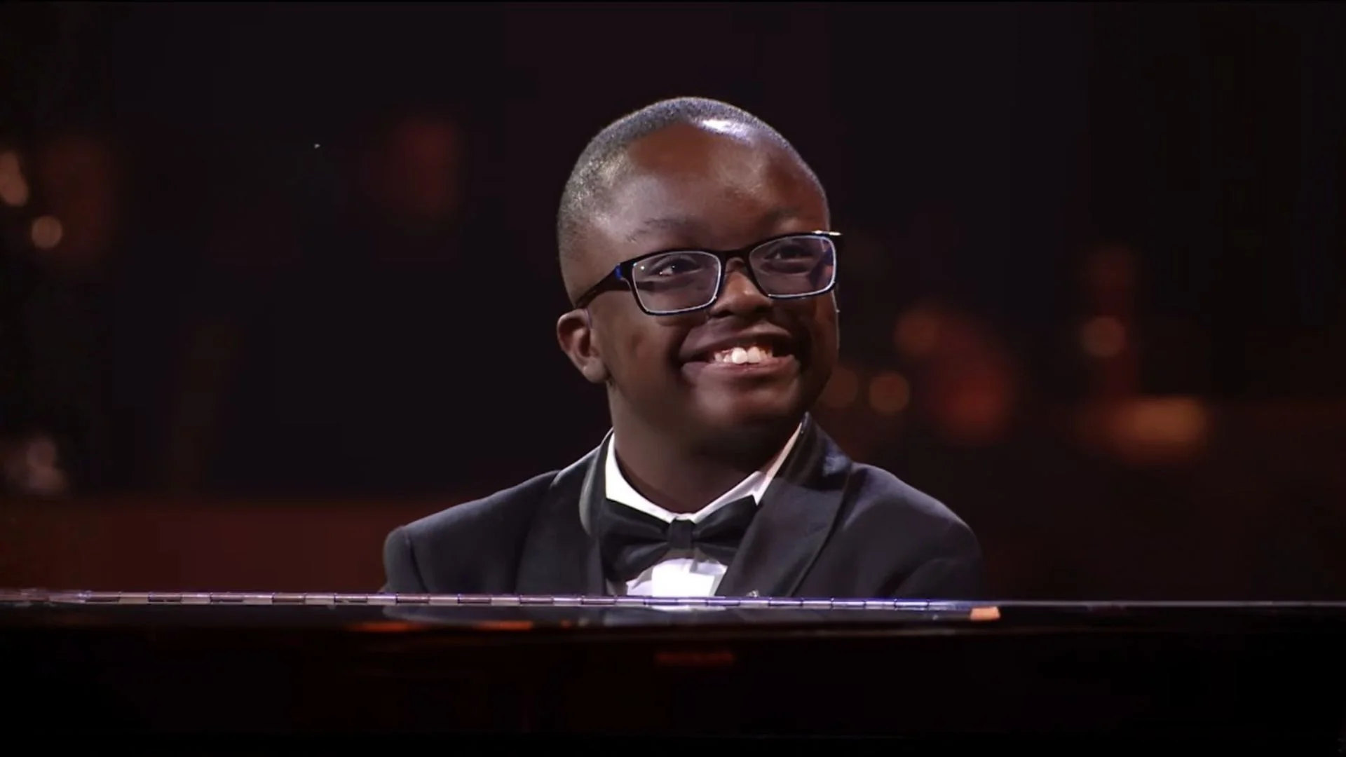 14-year-old Ghanaian autistic piano prodigy Jude Kofie stuns Riyadh at Joy Awards