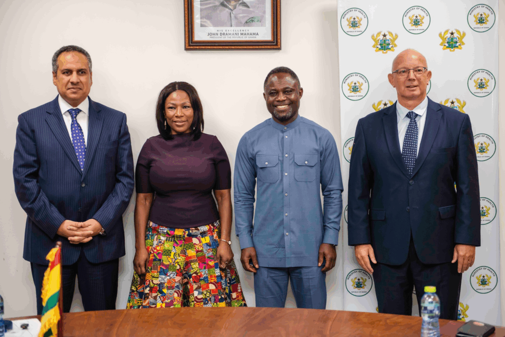 Hungarian and Egyptian envoys pay courtesy call on Health Minister, propose €200k medical project