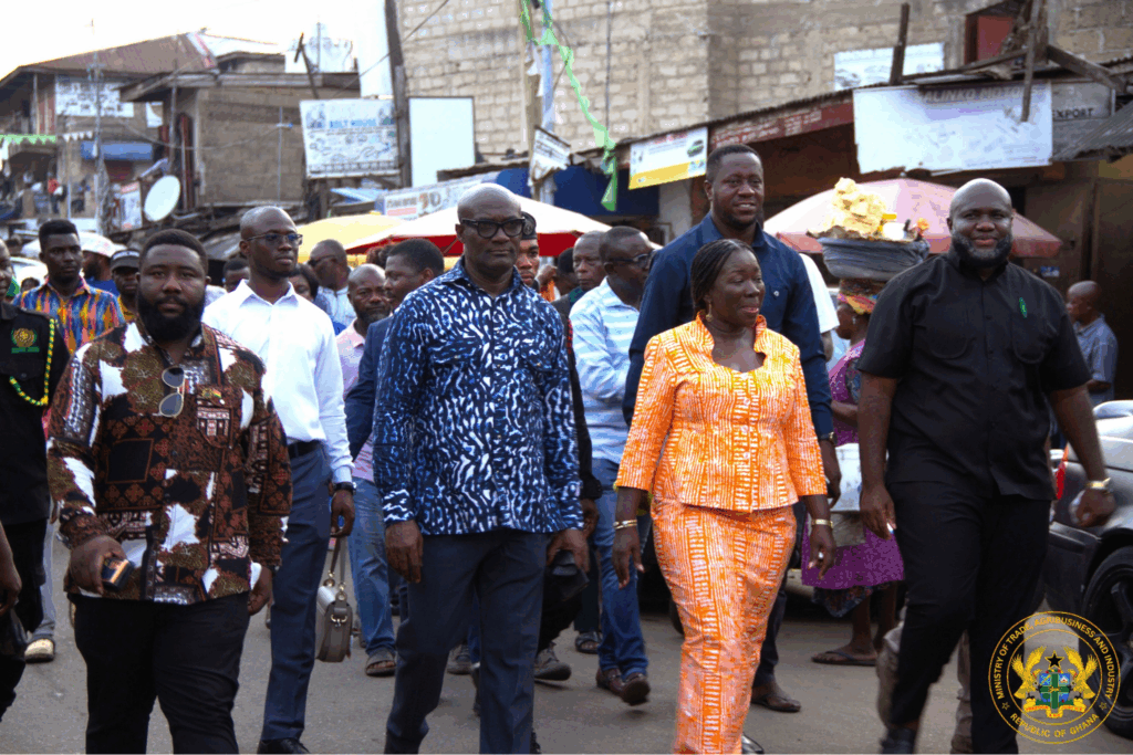 Trade Minister storms Abossey Okai to enforce fair pricing ,curb middlemen exploitation