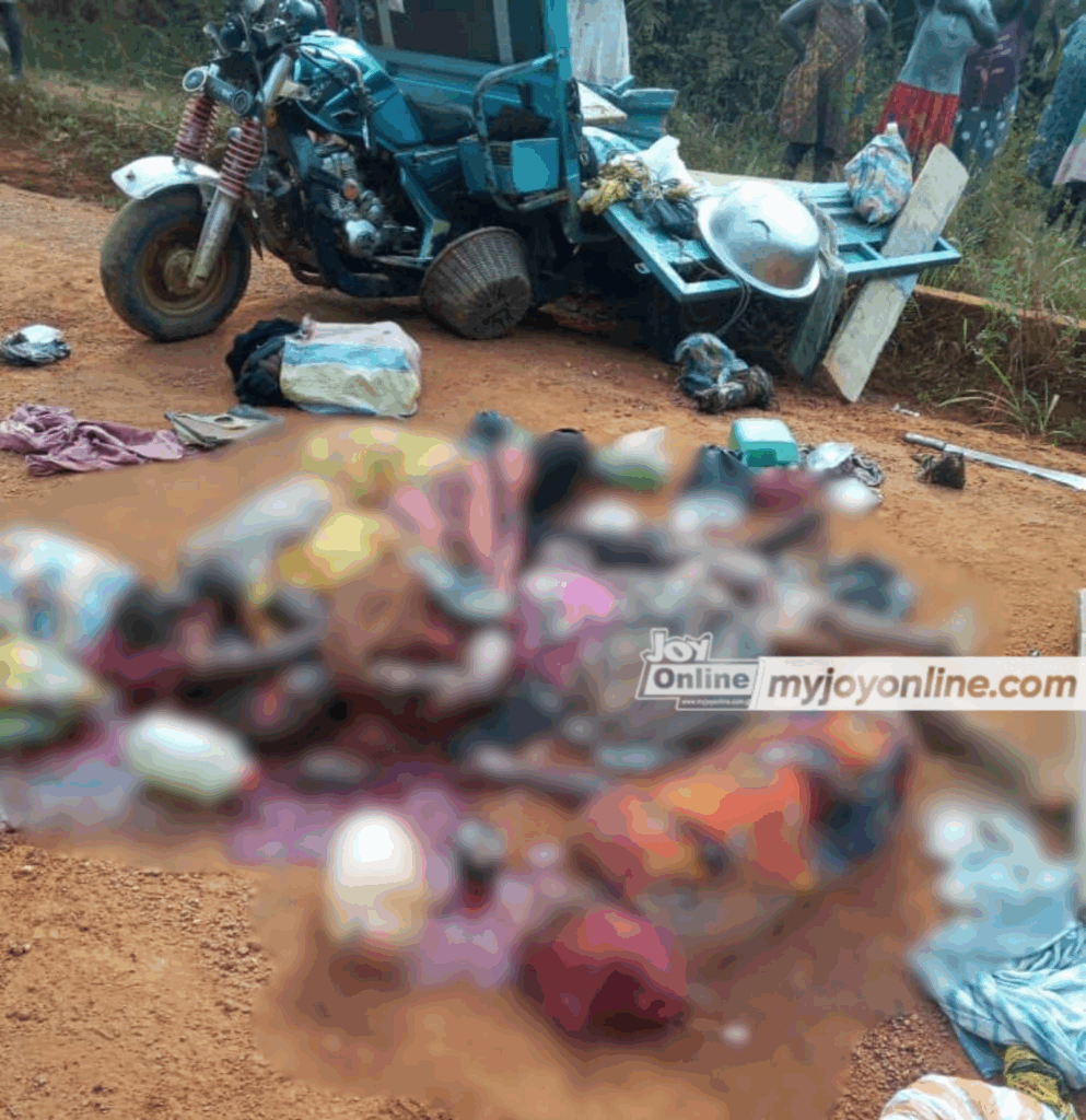 Sefwi Asuopiri to hold mass burial for 7 community members killed in road crash