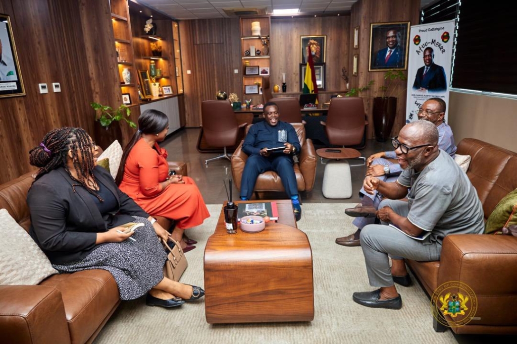 Right to Information Commission holds courtesy meeting with Communication Minister Right to Information Commission holds courtesy meeting with Communication Minister