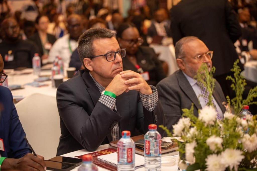 Daily Insight for CEOs: Reinforcing trust...