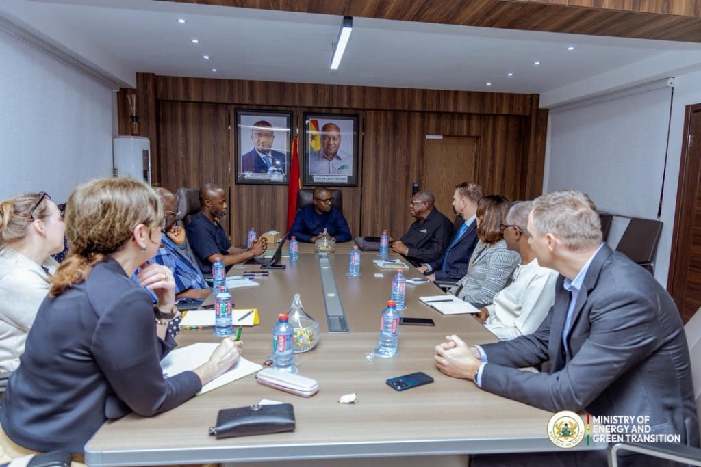 Energy Minister John Jinapor holds constructive talks with Cenpower on Ghana’s power sector