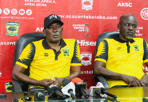 Hindsight: Want-away Zito’s faults shield Nana Apinkrah’s inept IMC