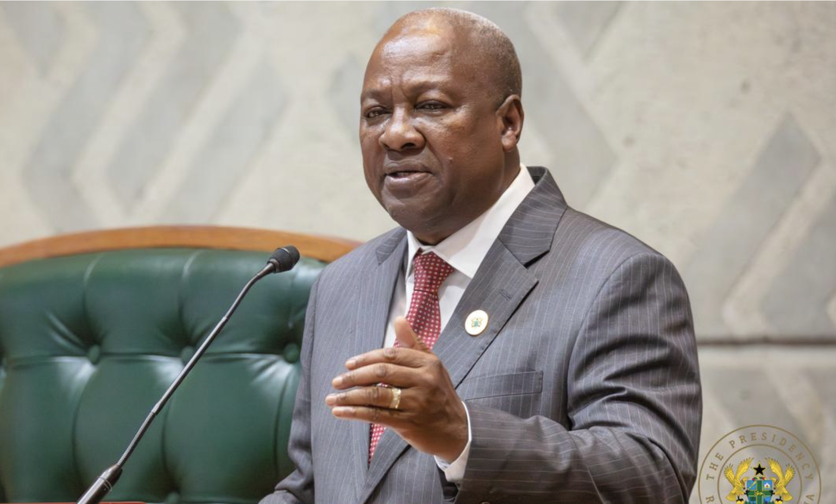 Mahama showcases Ghana Gold Board model to Zambian Parliament