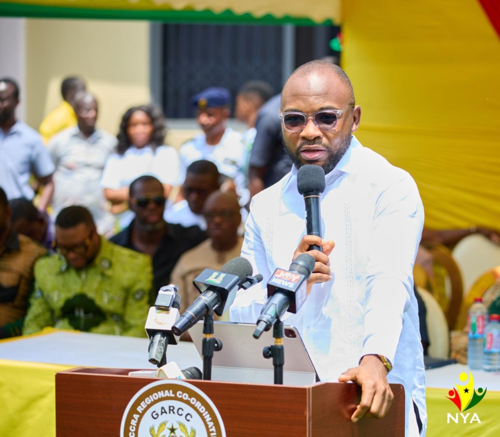 NYA CEO Ayariga distributes equipment to National Apprenticeship Programme beneficiaries NYA CEO Ayariga distributes equipment to National Apprenticeship Programme beneficiaries