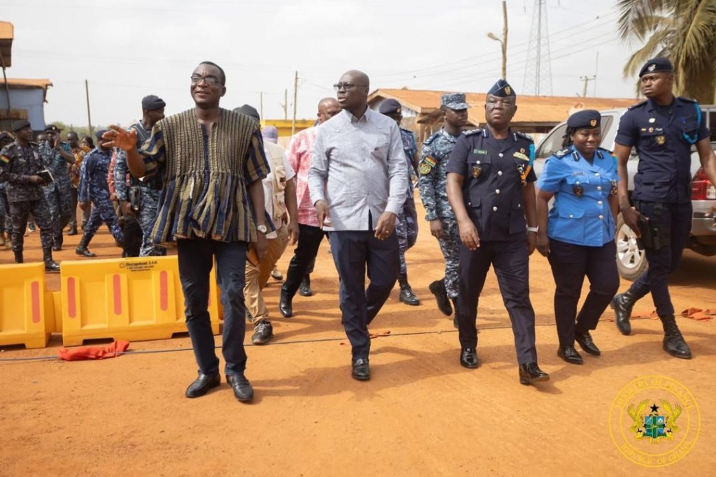 Government bans land transit of cooking oil; orders crackdown on customs complicity