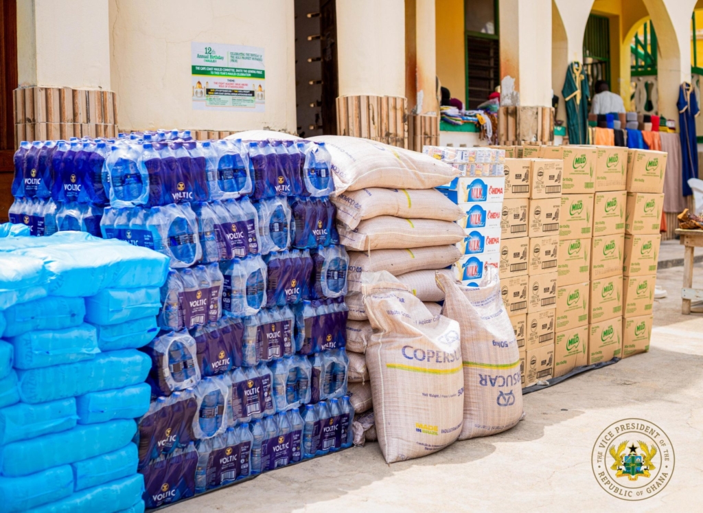 Veep extends Ramadan greetings, donates to Cape Coast Central Mosque Veep extends Ramadan greetings, donates to Cape Coast Central Mosque