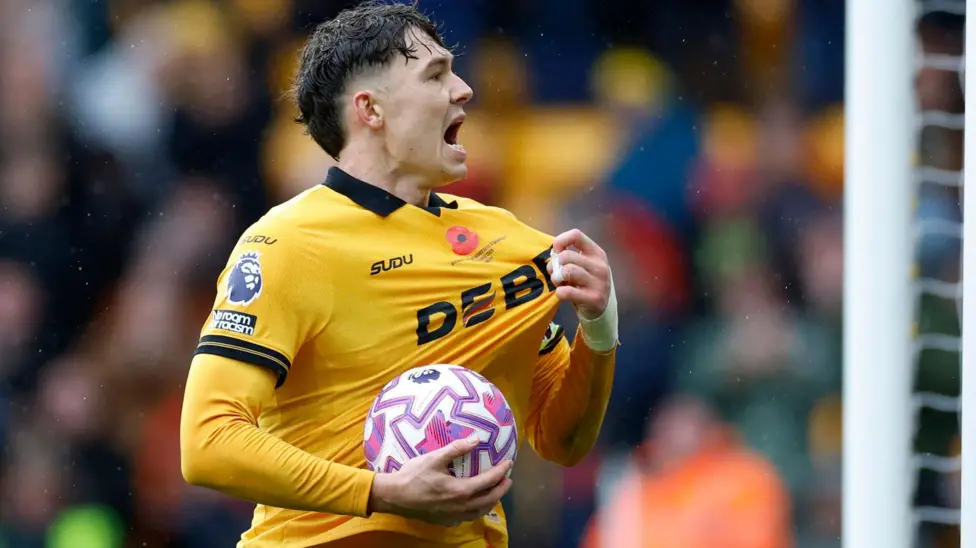 Wolves accept reduced £48m offer for...