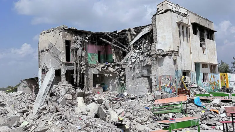 Iran steps up attacks on energy targets as tankers hit