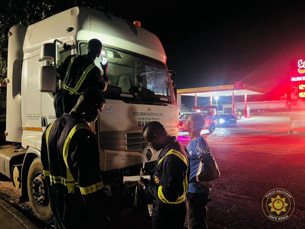 Disaster averted in Kpong as fuel tanker and articulated truck collide at filling station