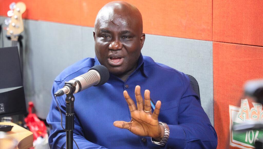 Agric Minister fires back at FABAG over tomato crisis