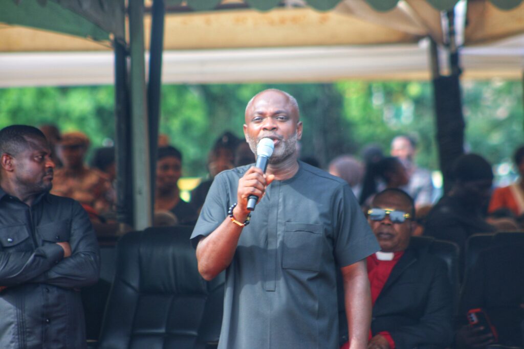 Photos: Two brothers who died in a tragic Tema aircraft crash laid to rest Photos: Two brothers who died in a tragic Tema aircraft crash laid to rest