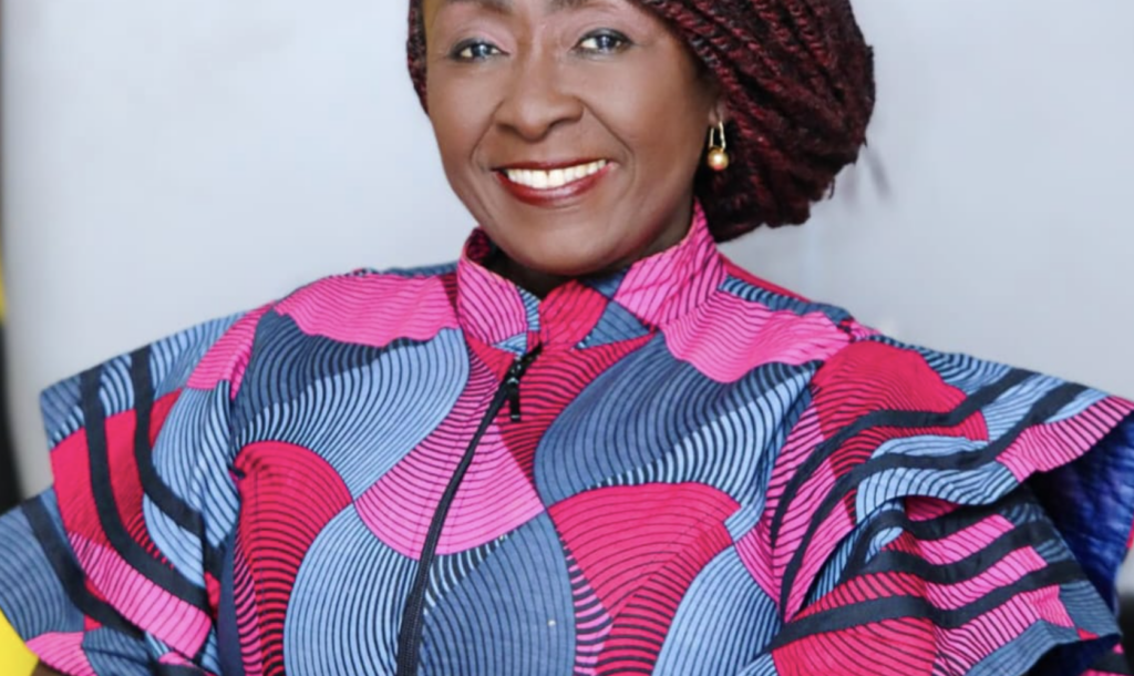 Tourism Minister encourages youth to take advantage of theatre for jobs