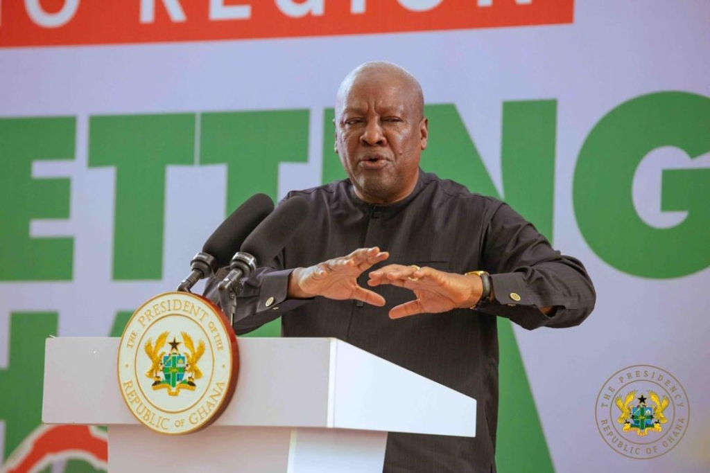Mahama engages Bono residents, outlines key projects under Resetting Ghana tour