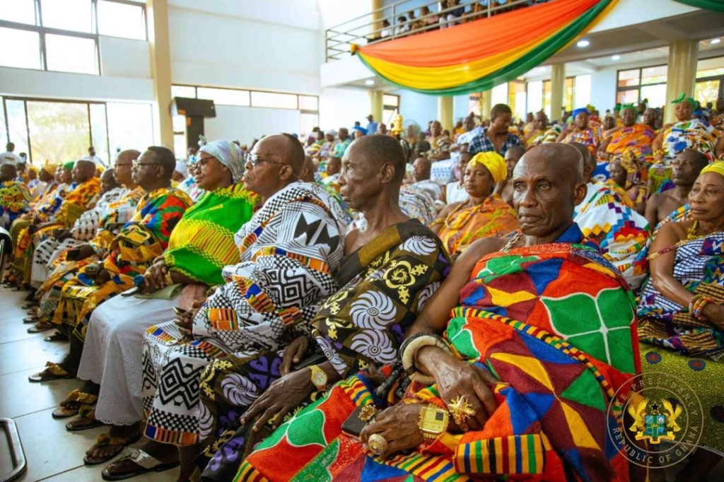 Mahama engages Bono residents, outlines key projects under Resetting Ghana tour