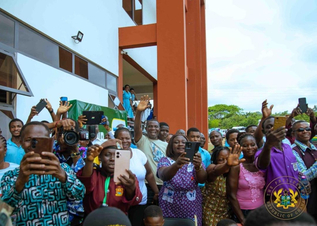 Mahama engages Bono residents, outlines key projects under Resetting Ghana tour