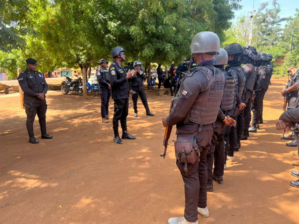 Oti Regional Police Commander engages Nkwanta Community, calls for calm after attacks Oti Regional Police Commander engages Nkwanta Community, calls for calm after attacks