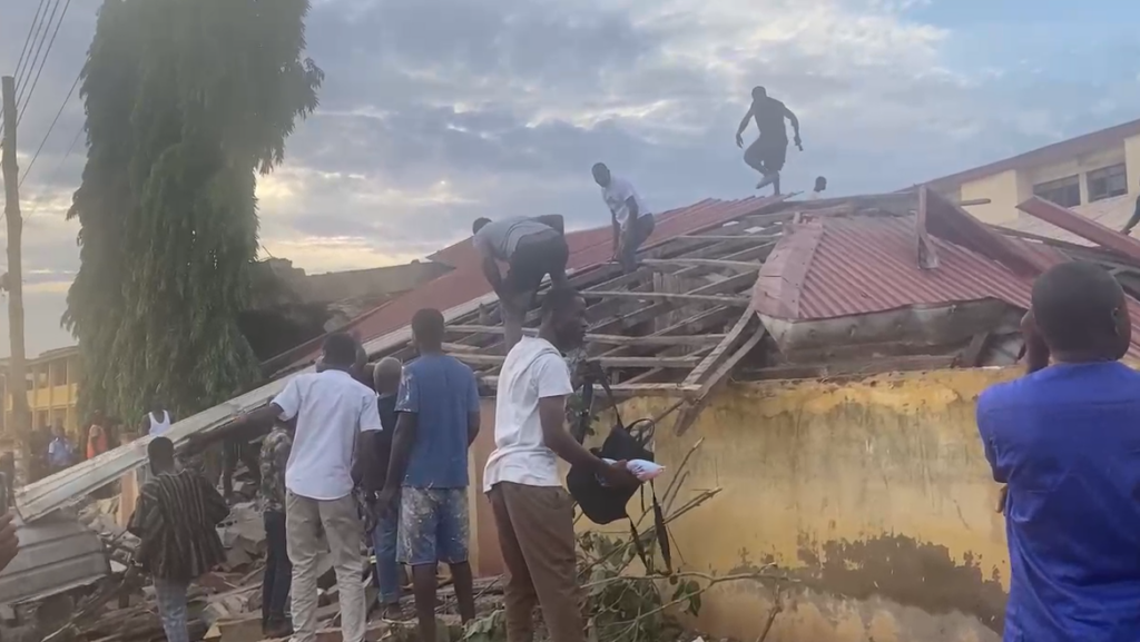 Storey building collapses in Accra New Town, people feared trapped